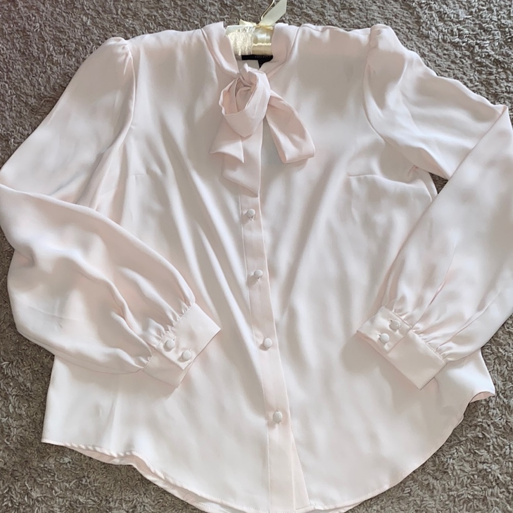 Forever 21 Blush Pink Blouse With Bow - Small